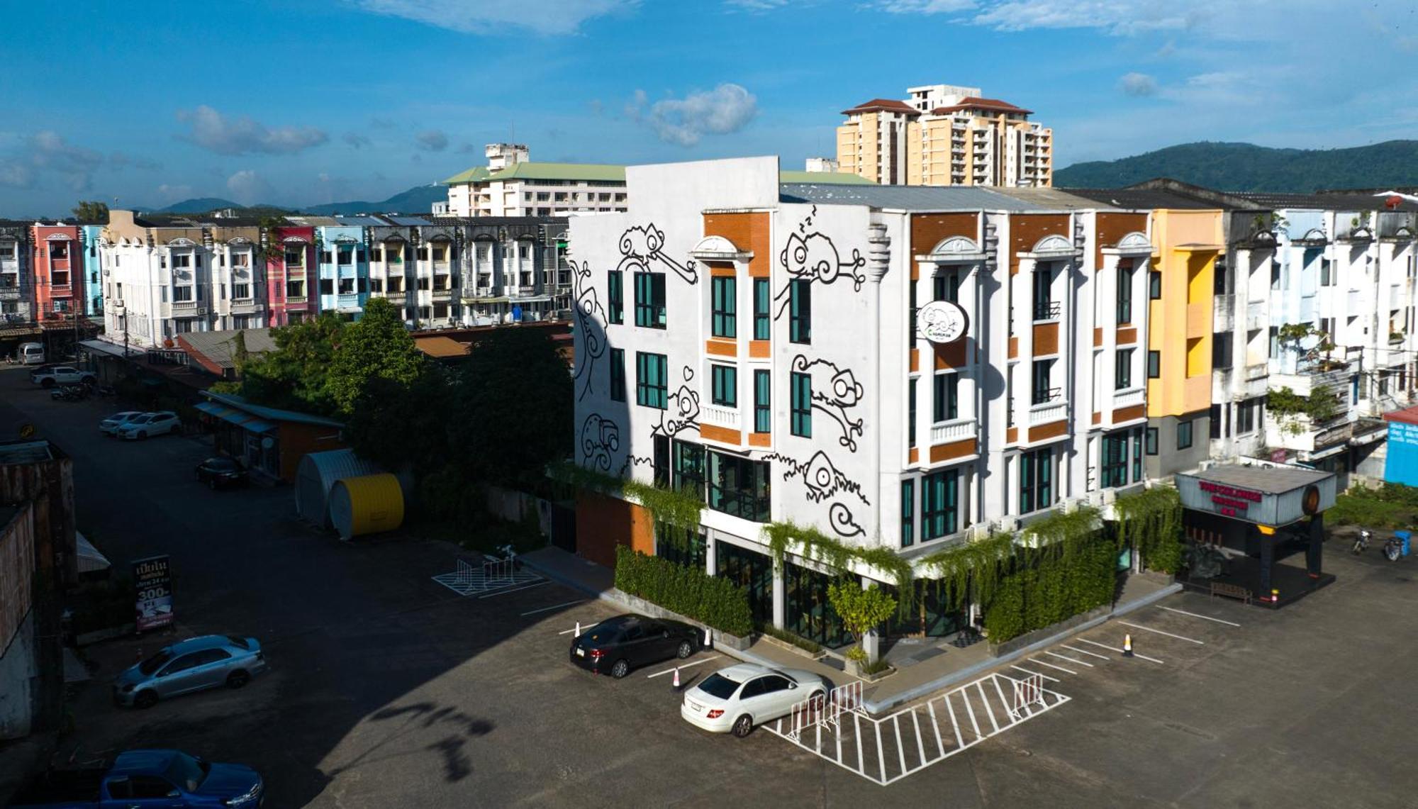 Chamemon Bed Phuket Town Hotell Exteriör bild